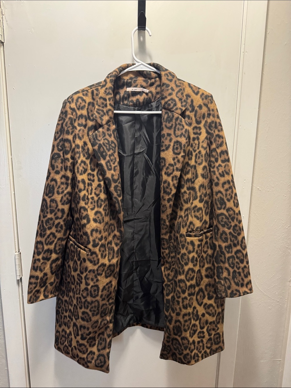 miami Leopard Print Single-Breasted Coat in Brown(9)